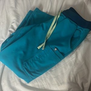 Figs Yola skinny scrub pants in Teal size XL petite